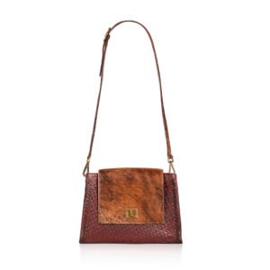 Bolsa crossbody de piel pelo de vaca café mod3d